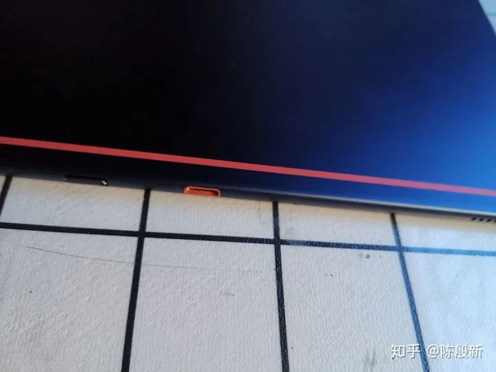 Boox Note Air 電子書閱讀器
超薄機身、USB Type C 傳輸