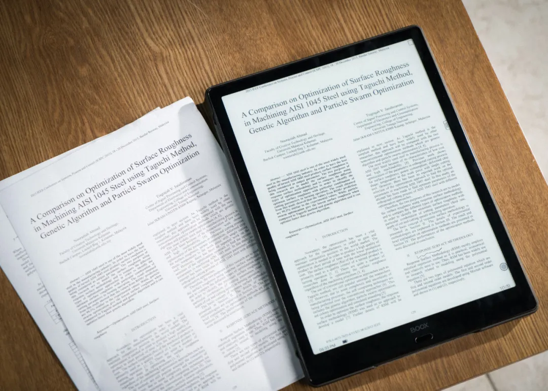 大尺寸閱讀器 Boox Max Lumi2