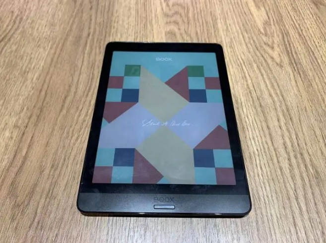 彩色電子墨水螢幕，全新體驗 Boox Nova3 Color